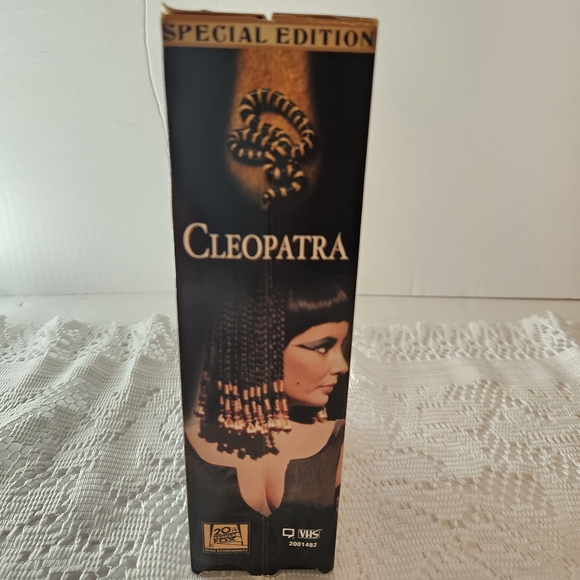 Cleopatra 1963 Color Classic Movie 2 VHS Tape Set Taylor Burton Special Edition - Picture 5 of 5